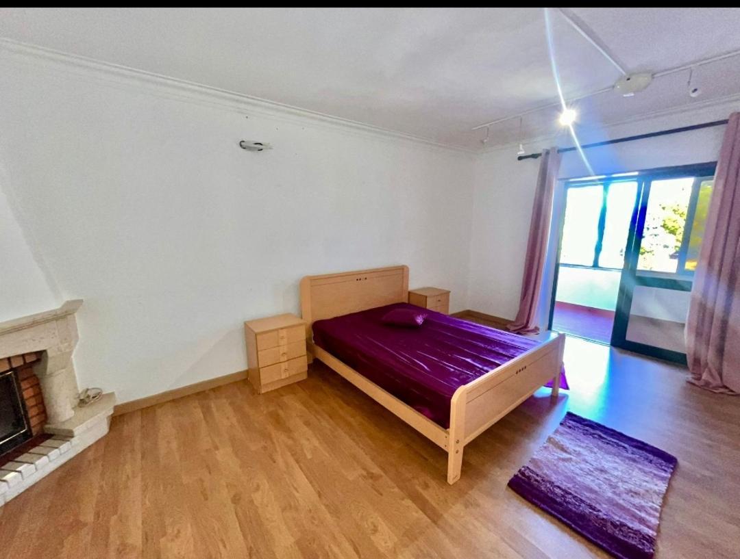 카파리카 Quarto Boa Localizacao Com Cozinha E Casa De Banho 아파트 외부 사진