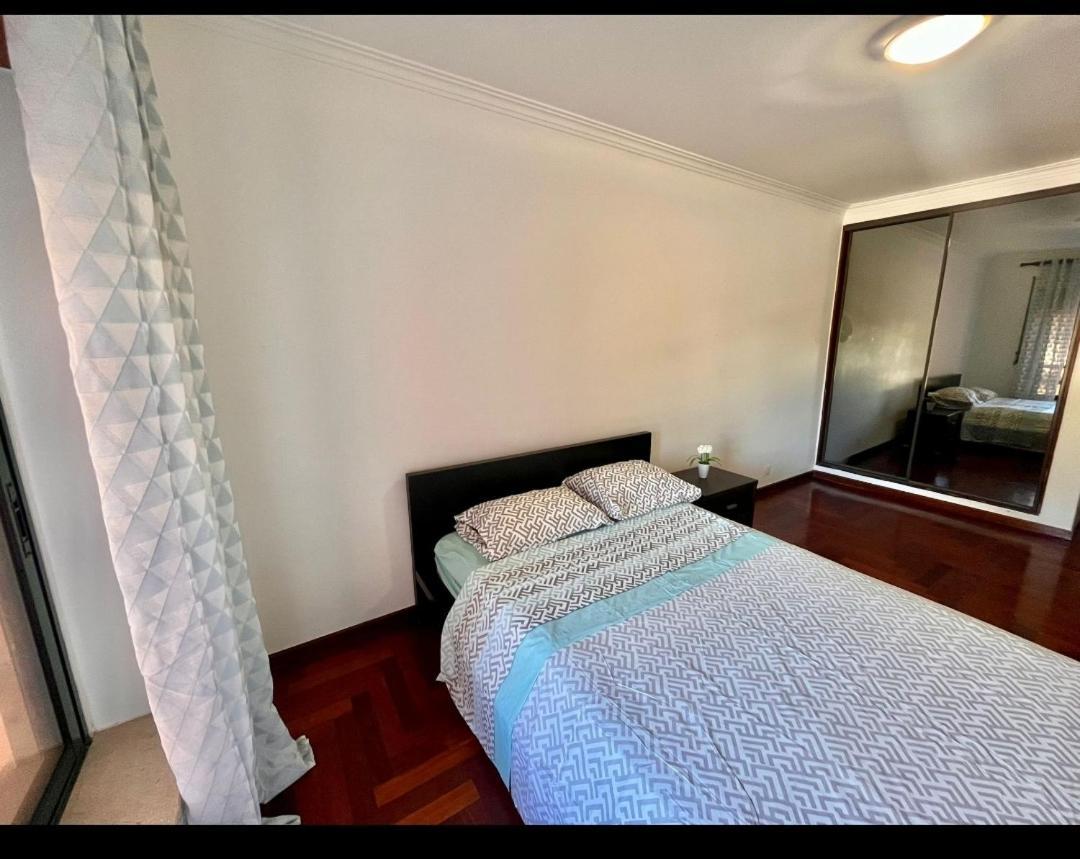 카파리카 Quarto Boa Localizacao Com Cozinha E Casa De Banho 아파트 외부 사진