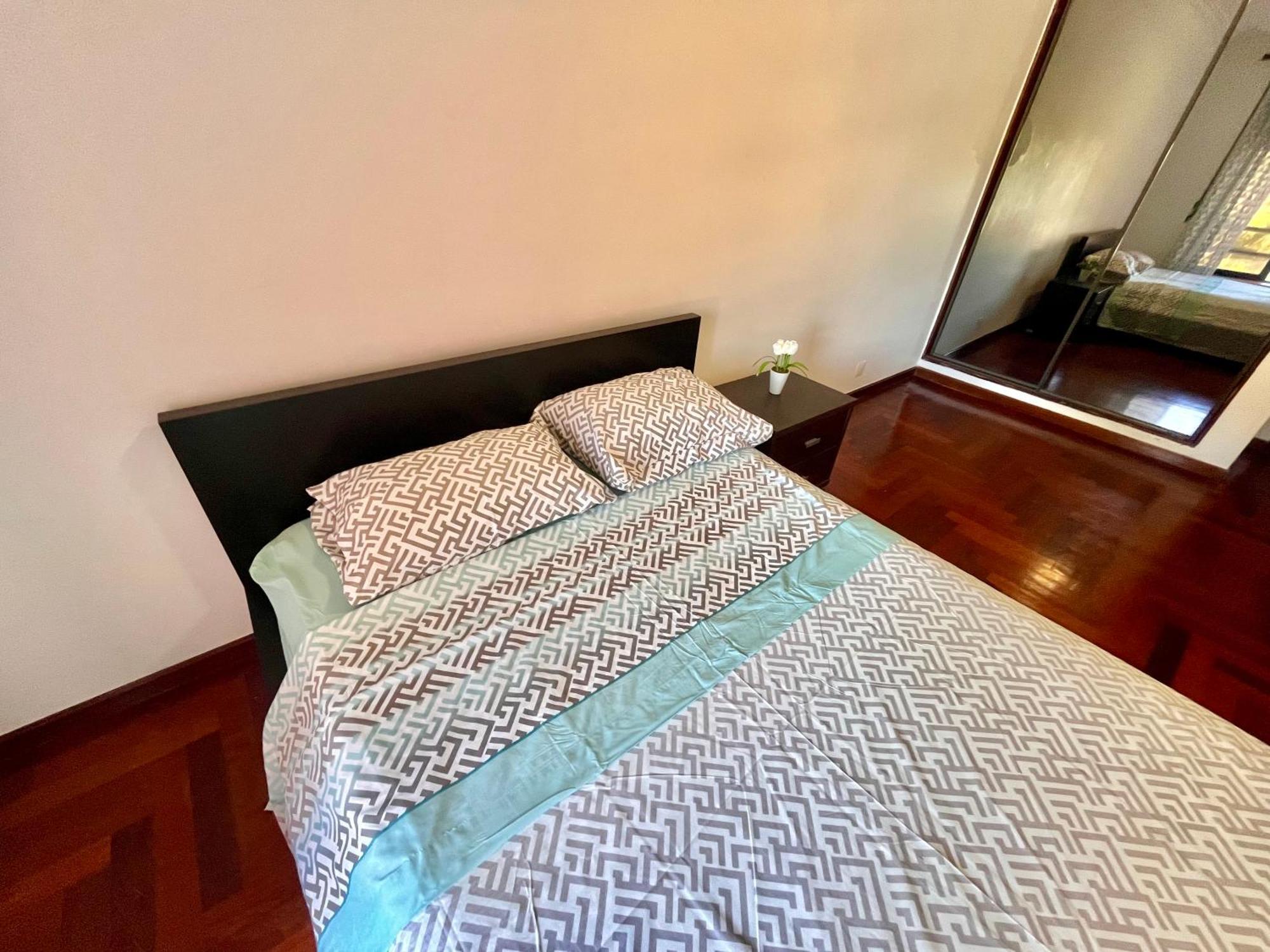 카파리카 Quarto Boa Localizacao Com Cozinha E Casa De Banho 아파트 외부 사진