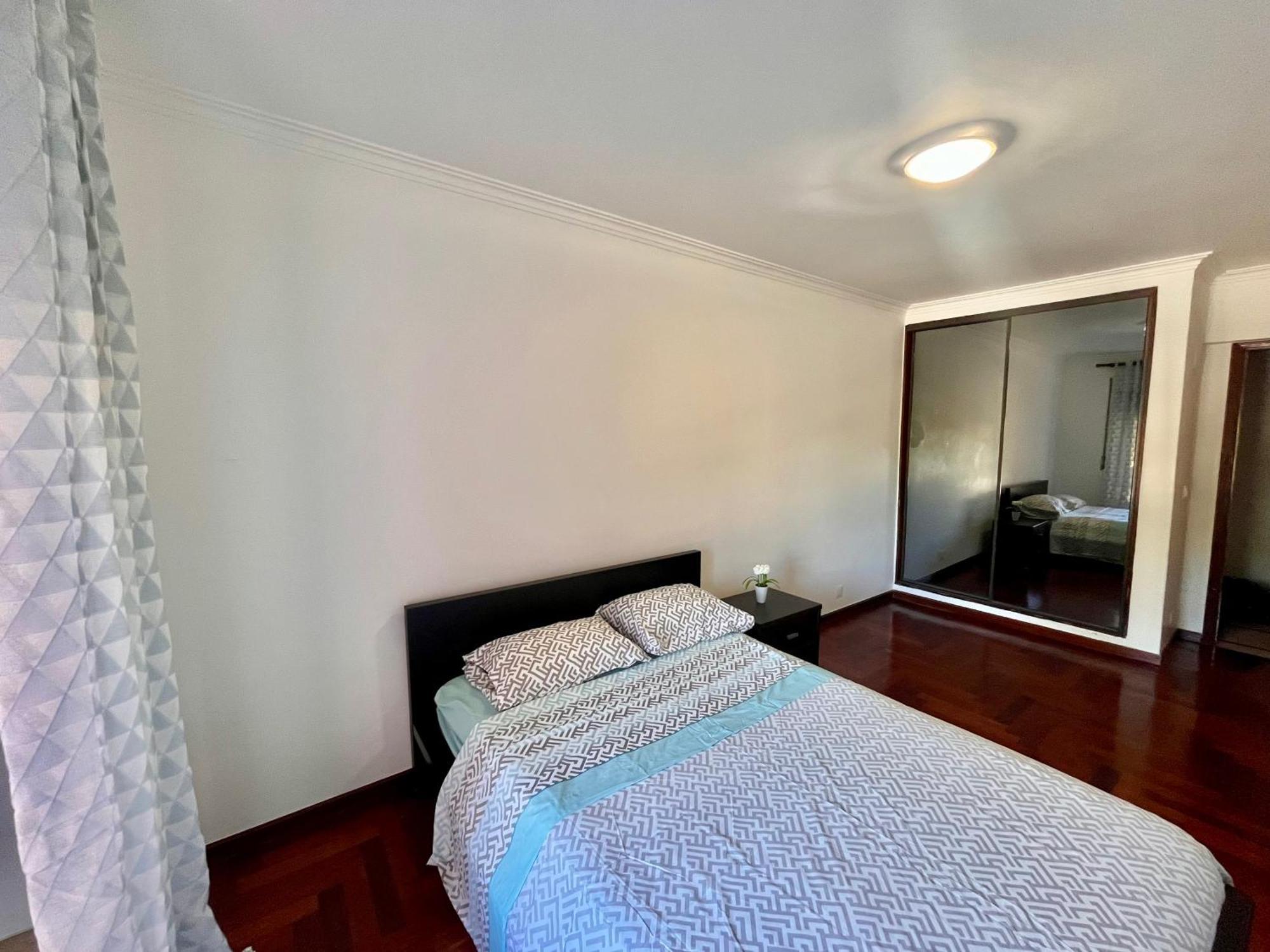 카파리카 Quarto Boa Localizacao Com Cozinha E Casa De Banho 아파트 외부 사진